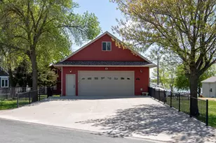 412 Doran Dr, Madison Lake, MN 56063 - Photo 36