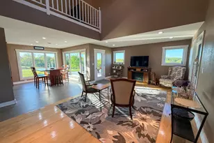 19807 Balentine Rd, Caledonia, MN 55921 - Photo 6