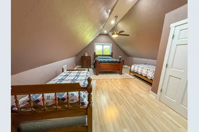 19807 Balentine Road, Caledonia, MN 55921 - Photo 30