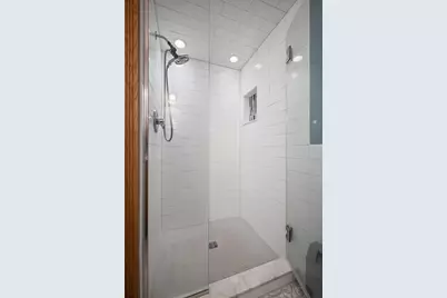2220 Midland Grove Road #302, Roseville, MN 55113 - Photo 18