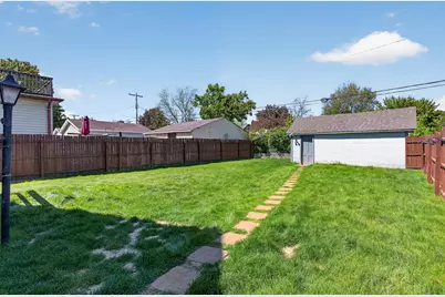 300 4th Avenue S, South Saint Paul, MN 55075 - Photo 28