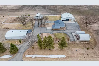 90917 240th Street, Austin, MN 55912 - Photo 1