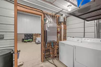 90917 240th Street, Austin, MN 55912 - Photo 32