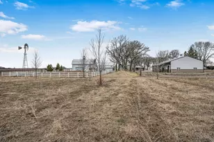 90917 240th St, Austin, MN 55912 - Photo 54