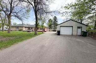 810 8th Ave, Worthington, MN 56187 - Photo 14