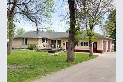 810 8th Avenue, Worthington, MN 56187 - Photo 6