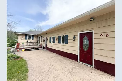 810 8th Avenue, Worthington, MN 56187 - Photo 8