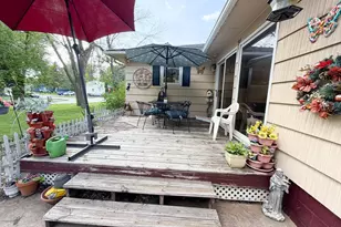 810 8th Ave, Worthington, MN 56187 - Photo 1