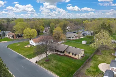 3009 W 100th Street, Bloomington, MN 55431 - Photo 2
