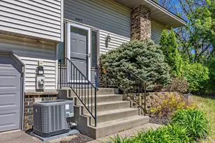 4447 Woodgate Ct, Eagan, MN 55122 - Photo 2
