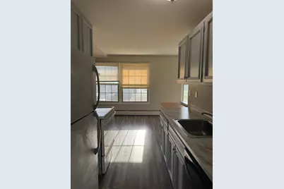 1001 11th Avenue S #5, Hopkins, MN 55343 - Photo 2