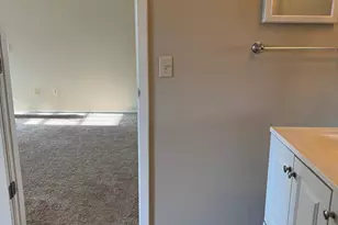1001 11th Ave S, Hopkins, MN 55343 - Photo 8