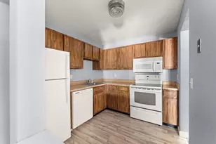 3155 Coachman Rd, Eagan, MN 55121 - Photo 8