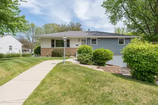118 Agency Rd, Mankato, MN 56001 - Photo 2