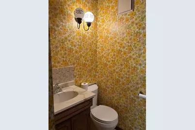 850 Winthrop Street S, Saint Paul, MN 55119 - Photo 22