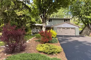 850 Winthrop St S, Saint Paul, MN 55119 - Photo 6