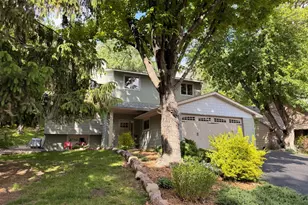850 Winthrop St S, Saint Paul, MN 55119 - Photo 2