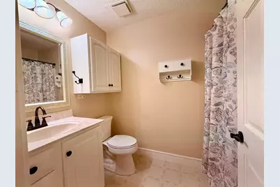 850 Winthrop Street S, Saint Paul, MN 55119 - Photo 24