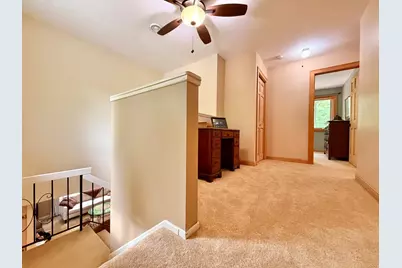850 Winthrop Street S, Saint Paul, MN 55119 - Photo 26