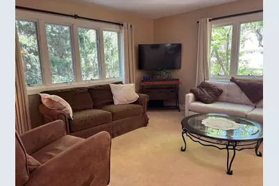 850 Winthrop Street S, Saint Paul, MN 55119 - Photo 12