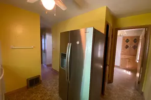 2021 Tower Rd, Albert Lea, MN 56007 - Photo 4