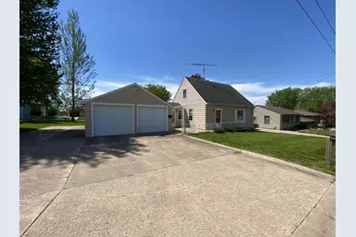 2021 Tower Road, Albert Lea, MN 56007 - Photo 1
