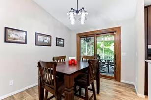 3635 Blue Jay Ct, Eagan, MN 55123 - Photo 10