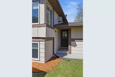 1808 28th Avenue S, Fargo,  58103 - Photo 2