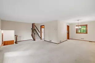 868 Cobb Rd, Shoreview, MN 55126 - Photo 4