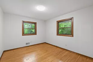 868 Cobb Rd, Shoreview, MN 55126 - Photo 12