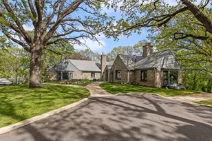 10300 Riverview Rd, Eden Prairie, MN 55347 - Photo 40