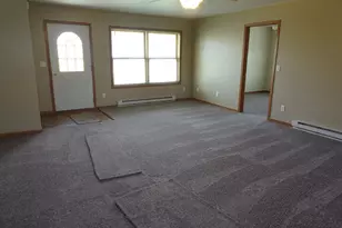 609 Washington St, Almena, WI 54805 - Photo 8