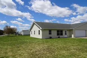609 Washington St, Almena, WI 54805 - Photo 2