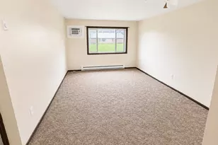 104 Edgewood St, New York Mills, MN 56567 - Photo 2