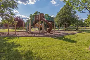 35 Nathan Ln N, Plymouth, MN 55441 - Photo 60