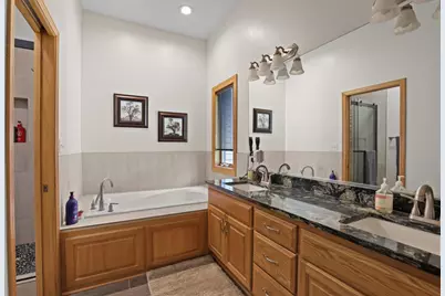 8156 9th Street Place N, Oakdale, MN 55128 - Photo 26