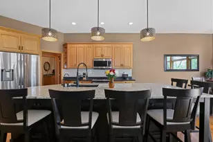 8156 9th St Pl N, Oakdale, MN 55128 - Photo 18