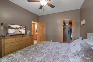 8156 9th St Pl N, Oakdale, MN 55128 - Photo 22