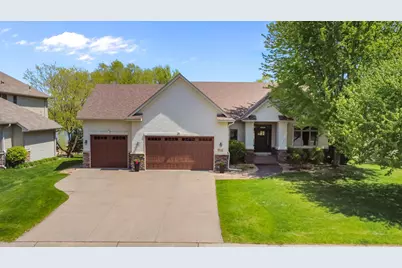 8156 9th Street Place N, Oakdale, MN 55128 - Photo 2