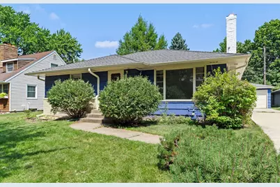 1739 Hampshire Avenue, Saint Paul, MN 55116 - Photo 2