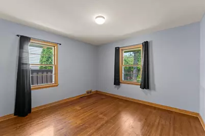 1739 Hampshire Avenue, Saint Paul, MN 55116 - Photo 14