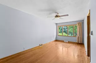 1739 Hampshire Ave, Saint Paul, MN 55116 - Photo 16