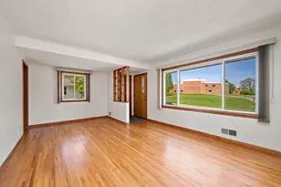 8101 47th Ave N, New Hope, MN 55428 - Photo 4