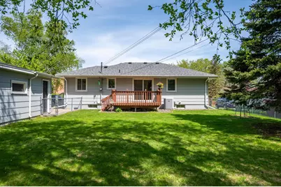8101 47th Avenue N, New Hope, MN 55428 - Photo 2