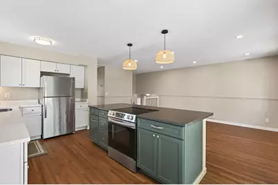 8423 Innsdale Avenue S, Cottage Grove, MN 55016 - Photo 2