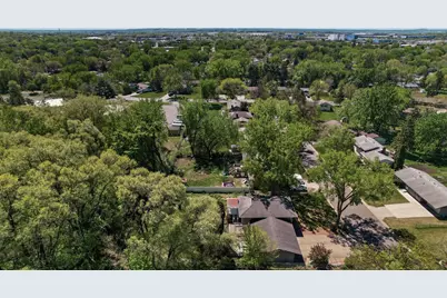 8423 Innsdale Avenue S, Cottage Grove, MN 55016 - Photo 32