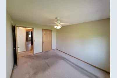 1059 Manor Court, Saint Cloud, MN 56303 - Photo 18