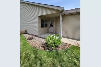 1059 Manor Court, Saint Cloud, MN 56303 - Photo 2