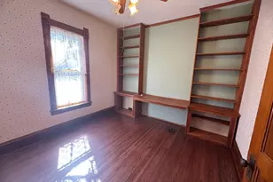 303 E Academy St, Owatonna, MN 55060 - Photo 6