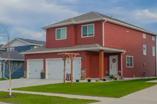 1045 46th Ave S, Moorhead, MN 56560 - Photo 2